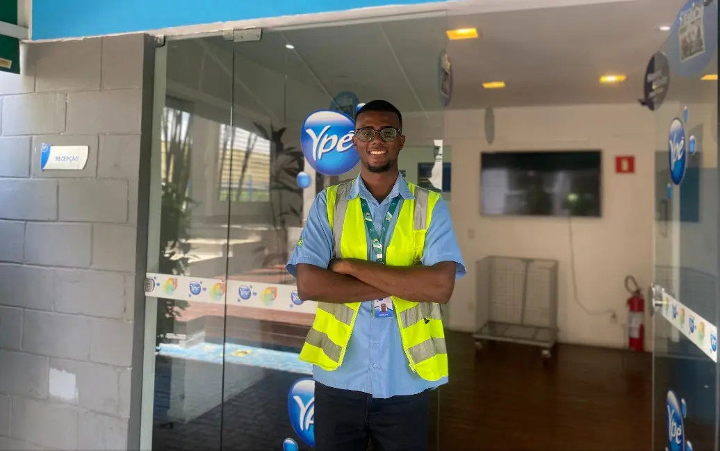 Jhonata Teixeira Dos Santos, assistente de Meio Ambiente na Ypê